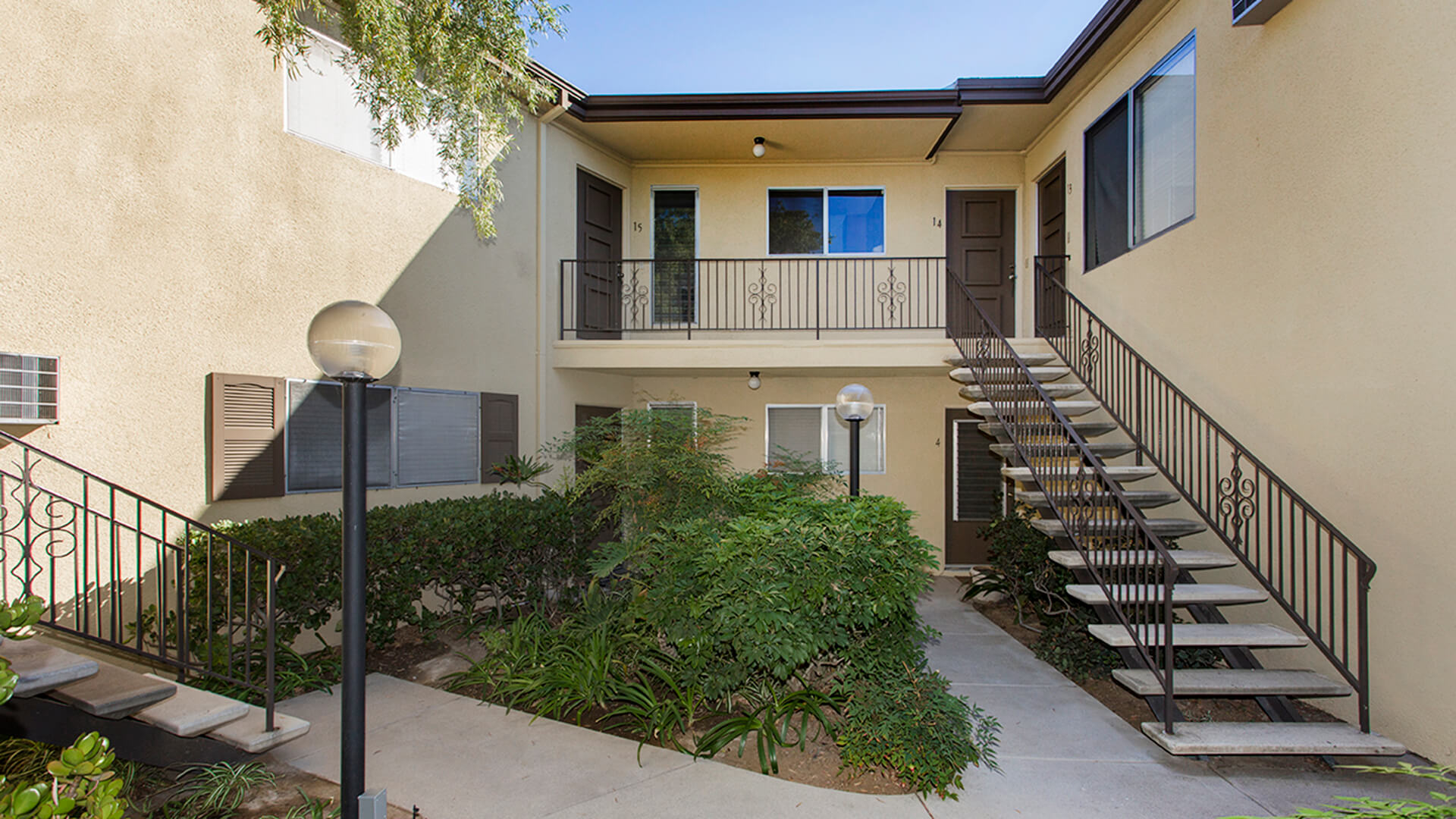 Villa Parks Apartment Homes in La Mesa, CA